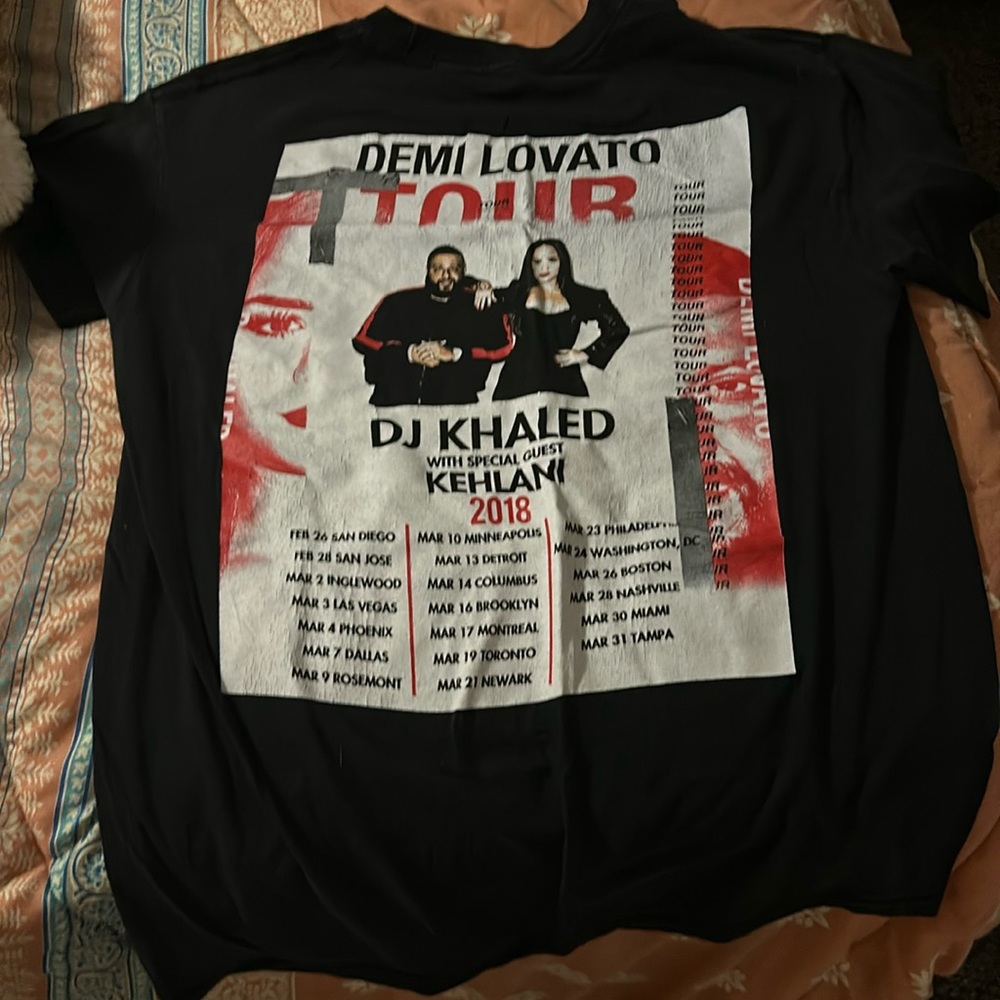 Demi Lavato concert tshirt with dj khalid on back